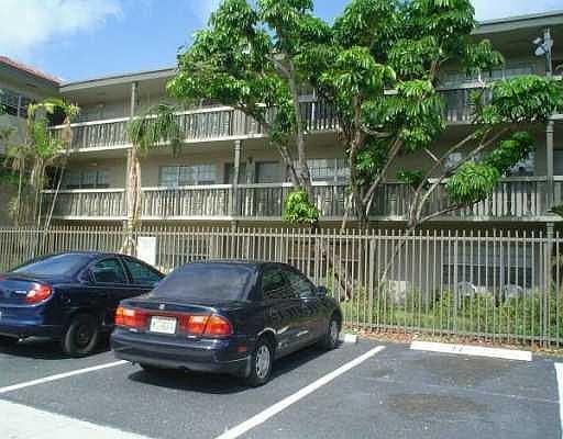 1st image of 1855 NE 121st St APT 23