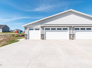 5702 Titanium Dr, Bismarck, ND 58503