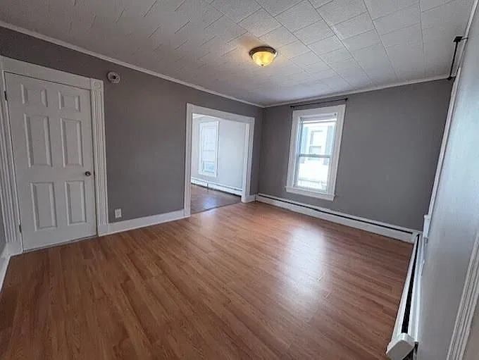 2 bed, 1.0 bath, 3634 sqft, $2,200 — Photo 4