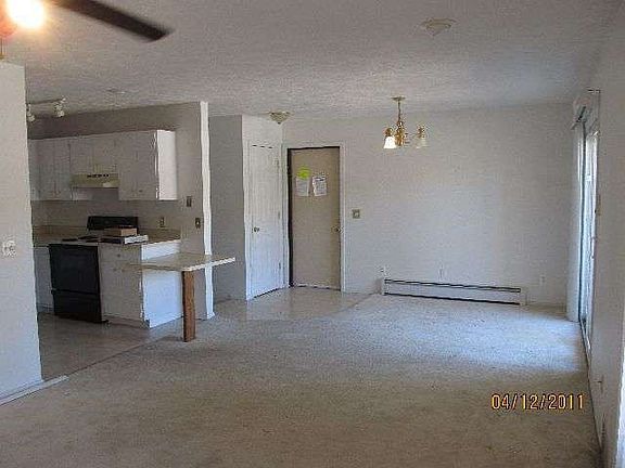 3rd image of 4241 Mitchell Creek Dr