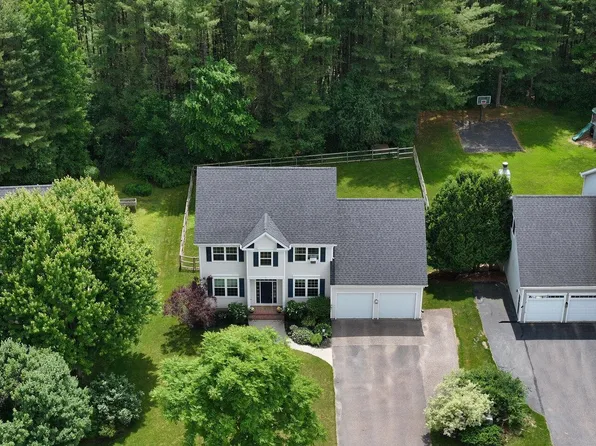 343 Cobblestone Circle, South Burlington, VT 05403