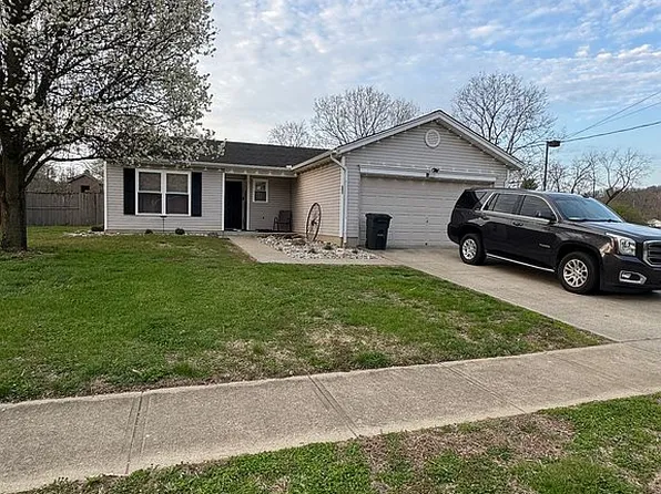 240 Sunset Ave, Harrison, OH 45030