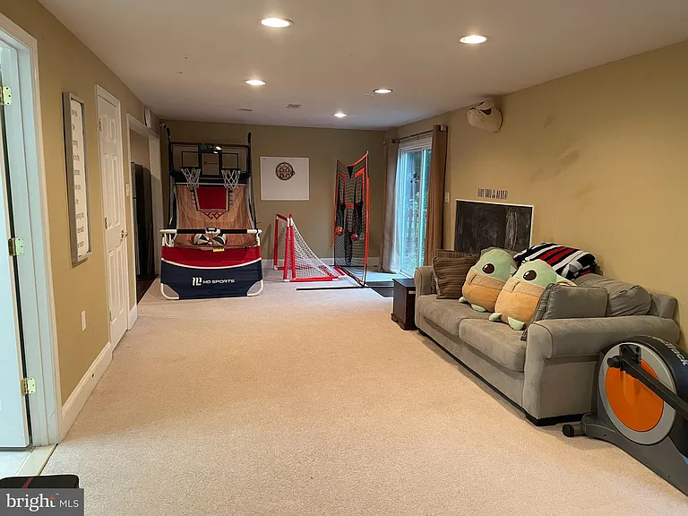 20671 Stillpond Ct — Photo 41