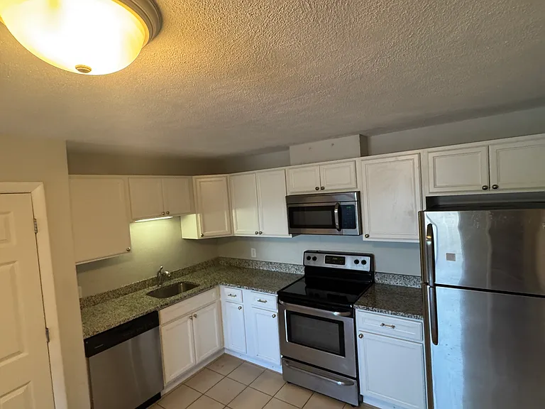 62 Mill St — Photo 9