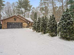 38 May Apple Way, Ballston Spa, NY 12020