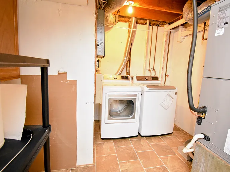 410 Emmett St #77 — Photo 19