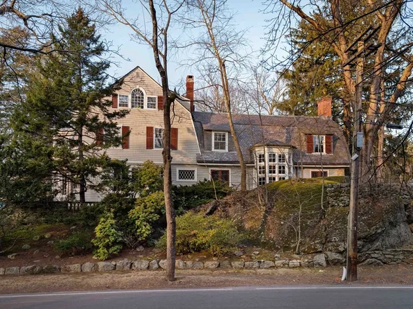 11 Marshall St, Newton, MA 02459