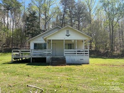 1600 Whitesides Rd, Mill Spring, NC, 28756