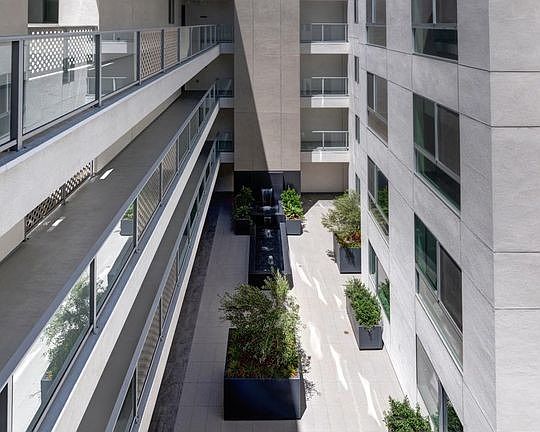 3rd image of 1330 Federal Ave #Penthouse 2