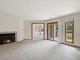 2962 Shadow Creek Dr