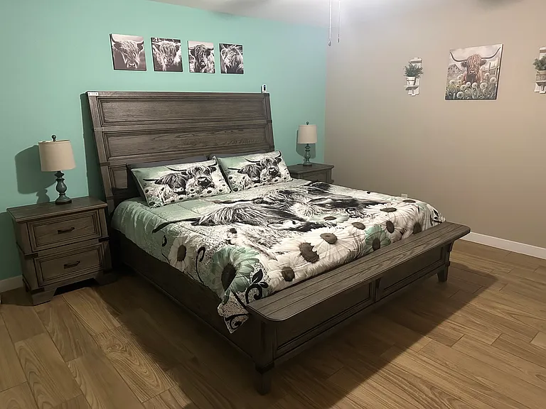 1814 W Kerry Ln — Photo 16