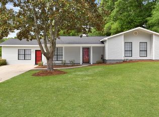 393 Oak Hill Dr, Ozark, AL 36360