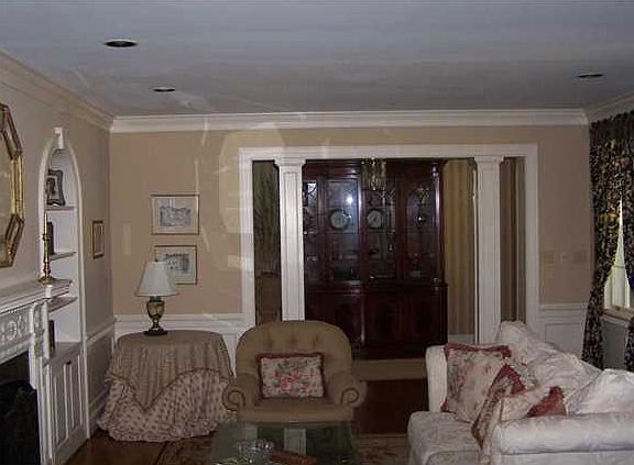 2nd image of 107 E Johnston St