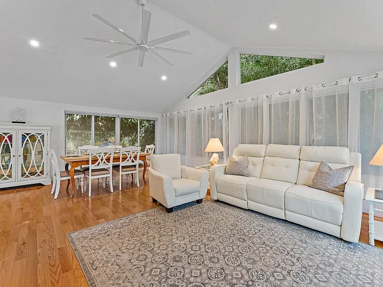 460 Sunrise Way — Photo 34