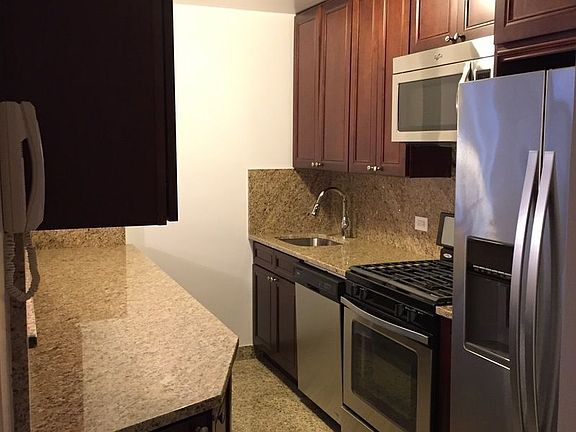 2nd image of 425 E 54th St #6Q