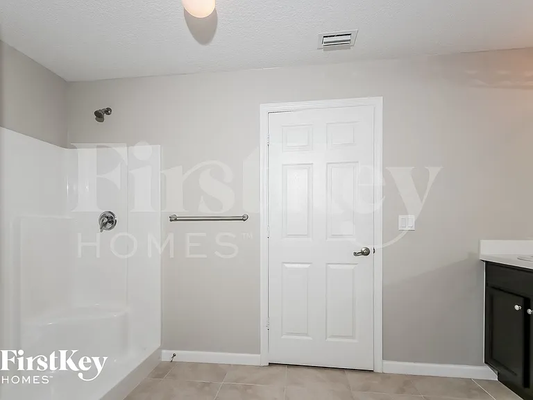 652 SW Jacoby Ave — Photo 9