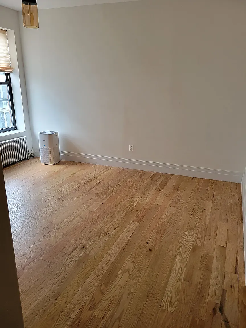 127 Grand Street — Photo 4