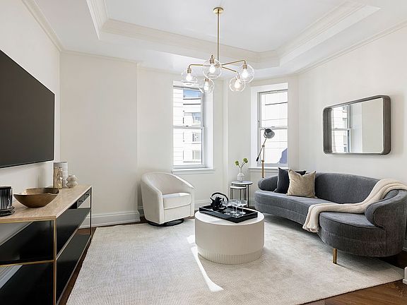 2nd image of 344 W 72nd St #1106