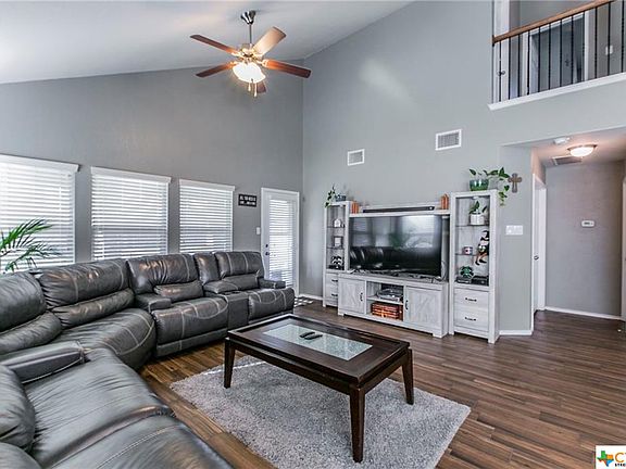 3rd image of 6507 Cool Creek Dr