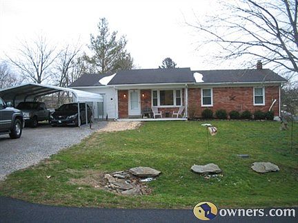 2nd image of 1918 Greenbriar Rd
