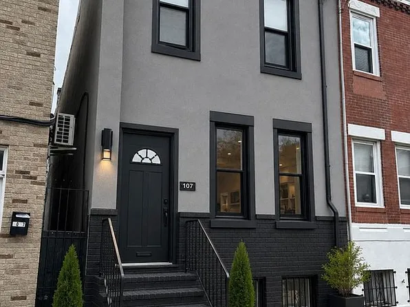 919 Snyder Ave, Philadelphia, PA 19148