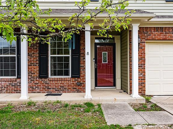 3rd image of 15463 Blair Ln