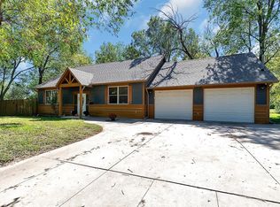 3009 W 11th St N, Wichita, KS 67203
