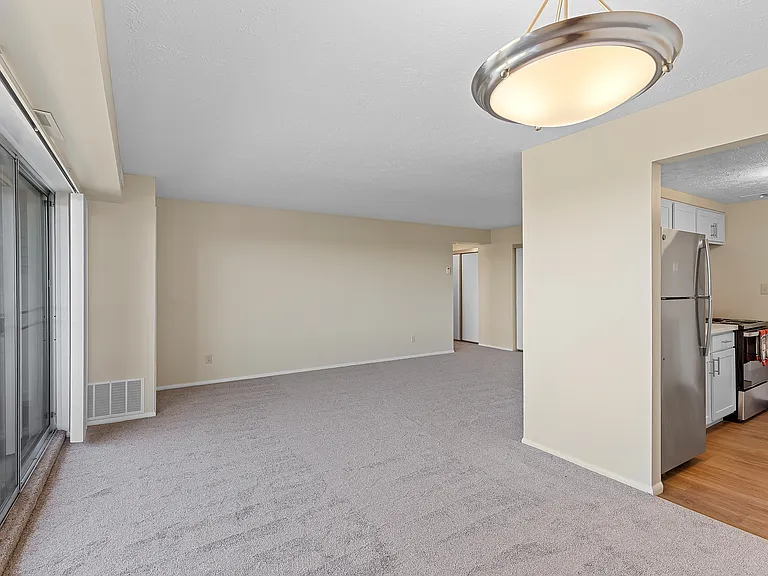 Concord Apartments — Photo 6