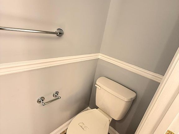 2nd image of 100 Colts Neck Dr