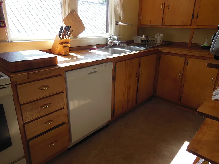 5 Poplar St — Photo 5