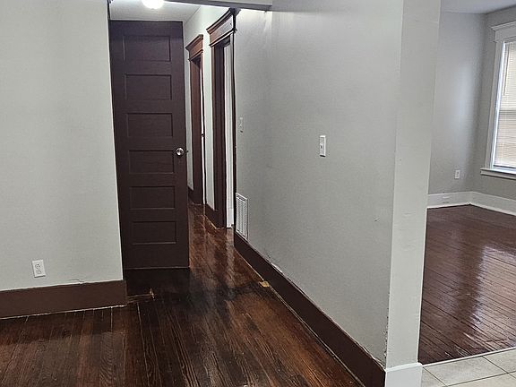 3rd image of 20 Howard Ave #1