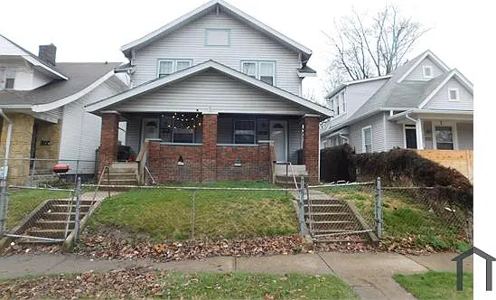 3 bed, 1232 sqft, $1,295 — Photo 1