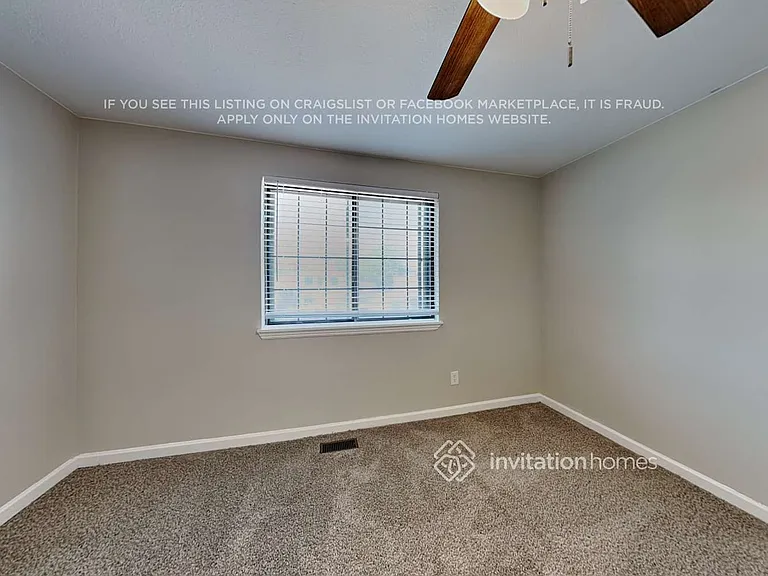 11762 Albion St — Photo 10