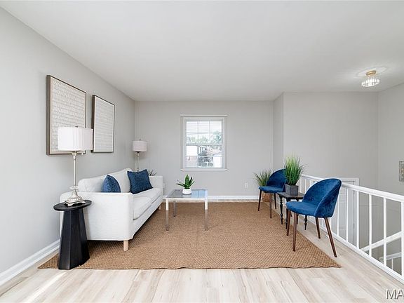 4th image of 12036 Mendoza Ave