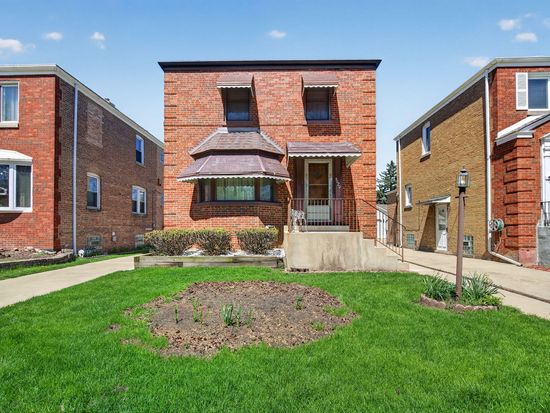 9020 W Forestview Ave, North Riverside, IL 60546
