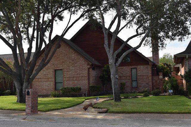 1st image of 612 Pippin Ln