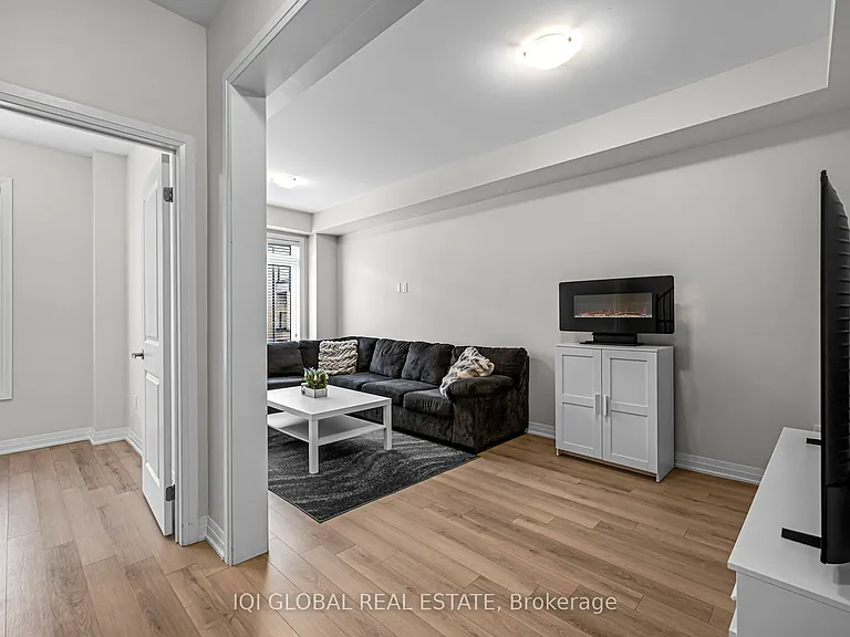 585 Colborne St #1303 — Photo 16