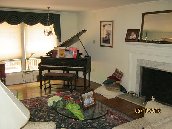 Other end of living room