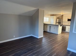 8830 70th St, Kenosha, WI 53142