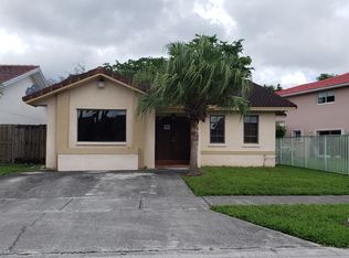 15075 SW 62nd St, Miami, FL 33193