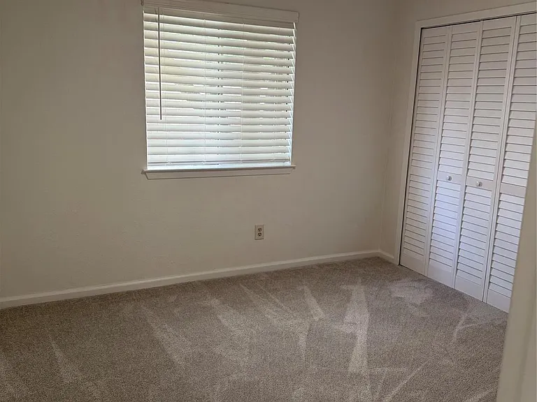262 Coppersmith Dr — Photo 21