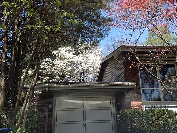 4th image of 3961 Rodapa Dr