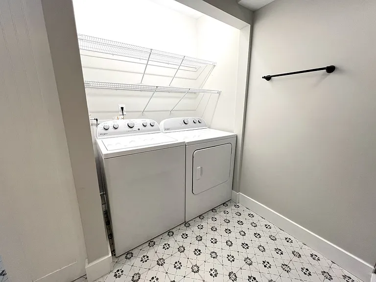 1016 Patton St — Photo 20