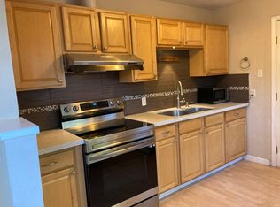 15 Christiansen Ln #B, Walnut Creek, CA 94597