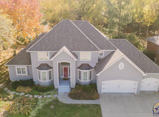 5737 SW Clarion Ln, Topeka, KS 66610