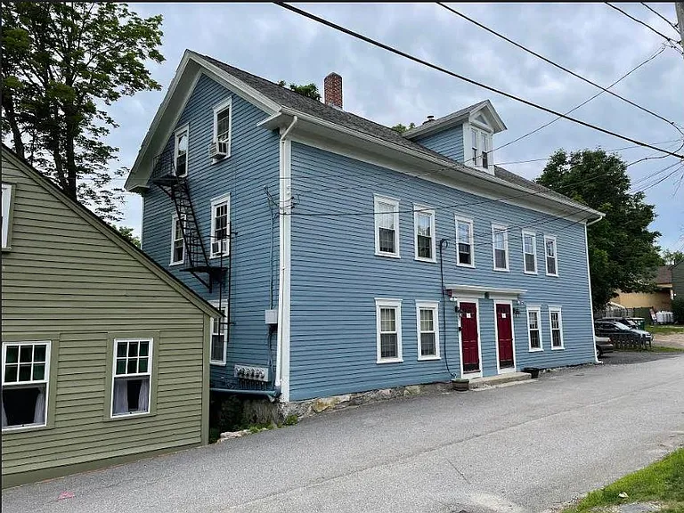 7 Tanyard Ln #2 — Photo 1