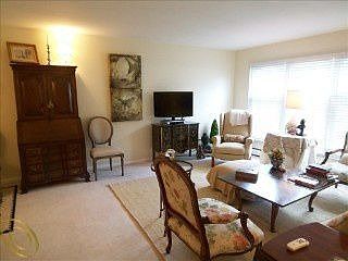 2nd image of 555 Townsend St APT 102-101