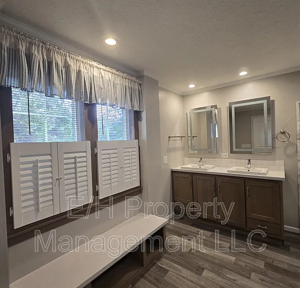 501 S Edwards Ave #1 — Photo 23