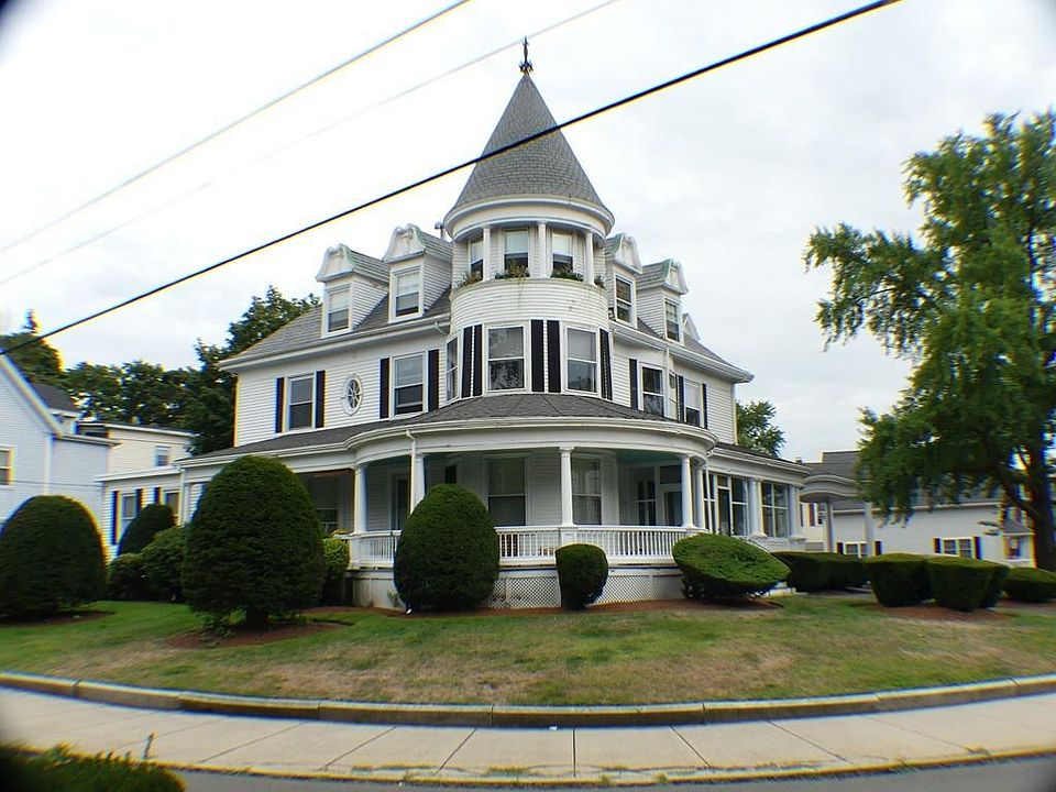 1st image of 48 Lafayette Park #C1