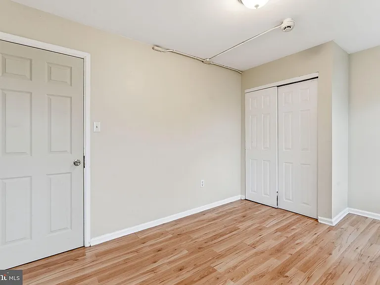 1817 N Gratz St — Photo 29